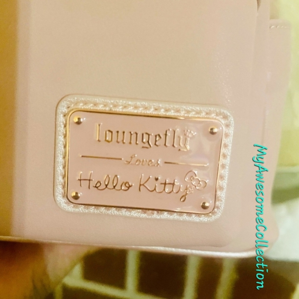 Pink Metallic Hello Kitty Loungefly. very RARE Hello Kitty - Picture 5 of 5